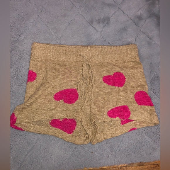 Beach Riot Heart Knit Shorts - Picture 2 of 4